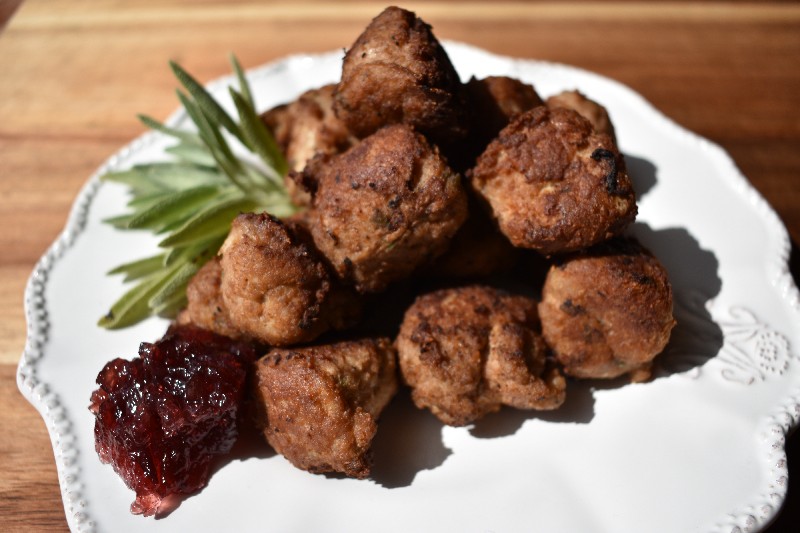 Garlic & Sage Turkey Meatballs